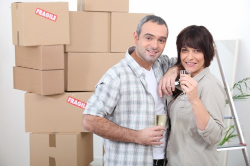 Customer choosing a trusted online payment method for self storage